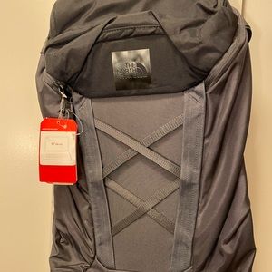 NWT The North Face Instigator 28 Backpack